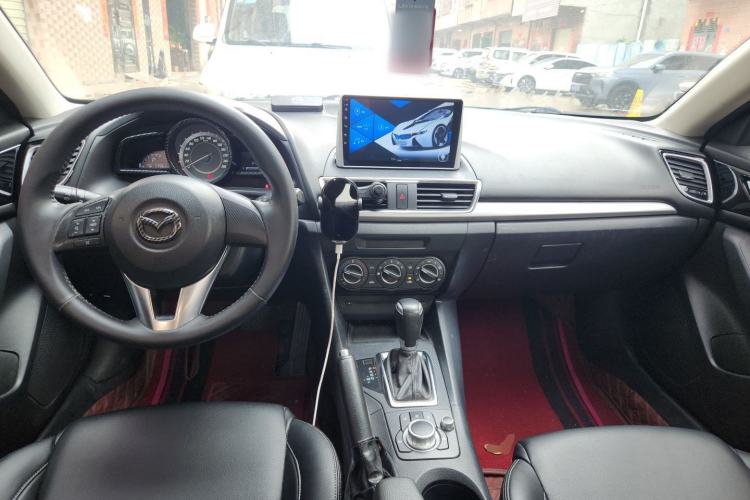 Used Mazda 3 Axela 2016 Sedan 1.5L Automatic Comfort Model Center Console