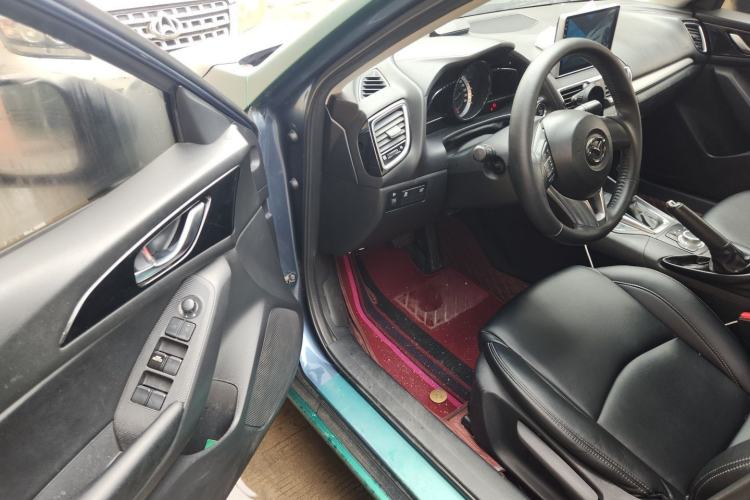 Used Mazda 3 Axela 2016 Sedan 1.5L Automatic Comfort Model Driver Seat