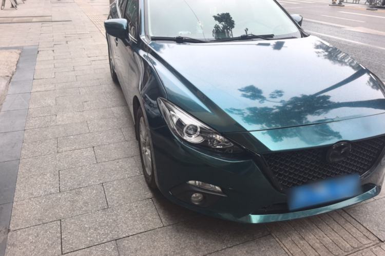 Used Mazda 3 Axela 2016 Sedan 1.5L Automatic Luxury Model Front Right 45 Deg