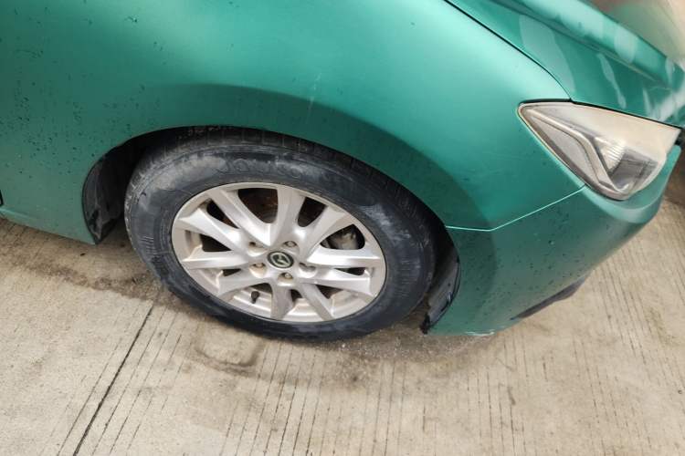 Used Mazda 3 Axela 2016 Sedan 1.5L Automatic Comfort Model Right Front Wheel Hub