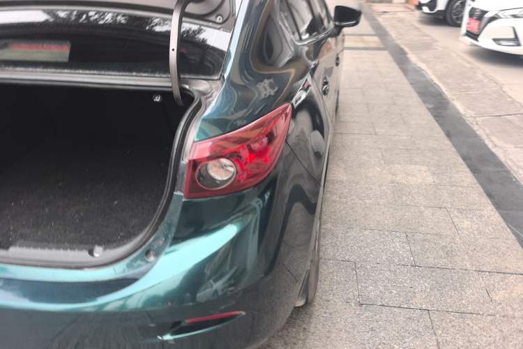 Used Mazda 3 Axela 2016 Sedan 1.5L Automatic Luxury Model Right Rear Taillight