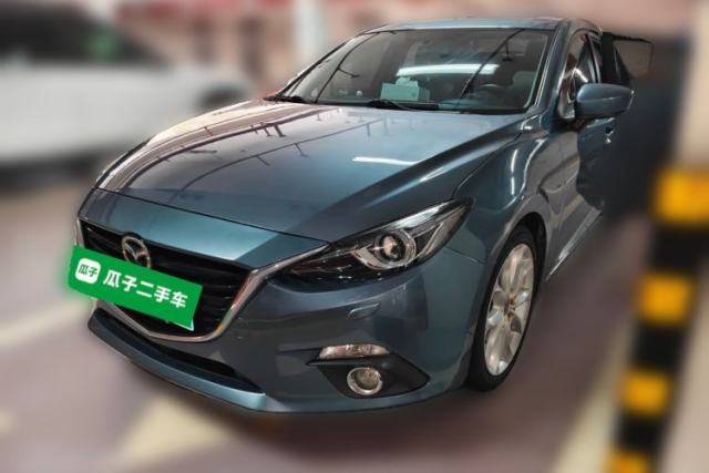 Used Mazda 3 Axela 2016 Sedan 2.0L Automatic Flagship Model
