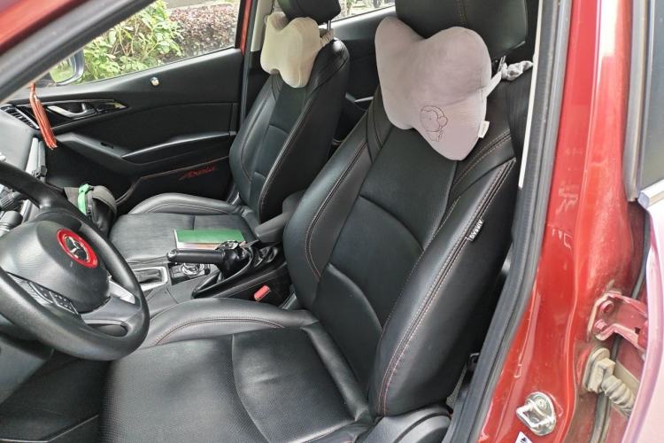 Used Mazda 3 Axela 2016 Sedan 1.5L Automatic Comfort Model Left Front Seat