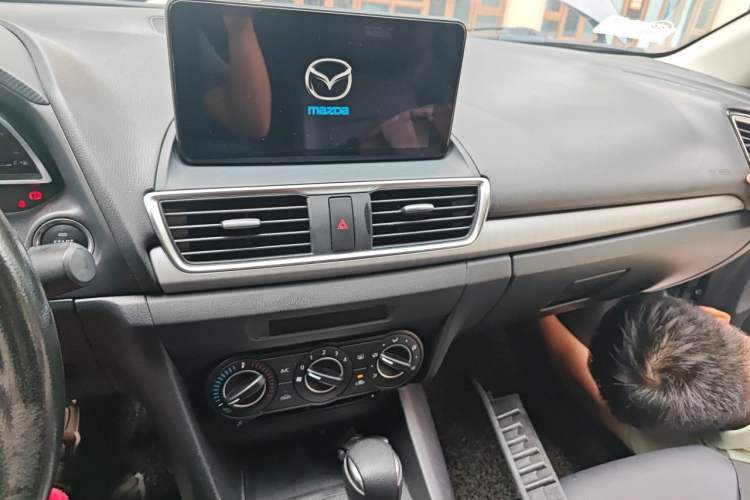 Used Mazda 3 Axela 2016 Sedan 1.5L Automatic Comfort Model Audio And AC Panel