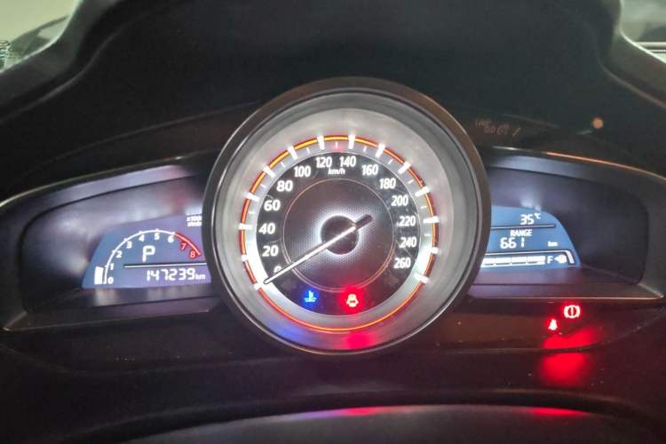 Used Mazda 3 Axela 2016 Hatchback 1.5L Automatic Comfort Model Instrument Cluster