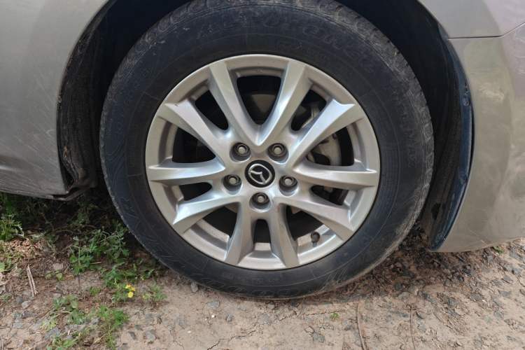 Used Mazda 3 Axela 2016 Hatchback 1.5L Automatic Luxury Model Right Front Wheel Hub