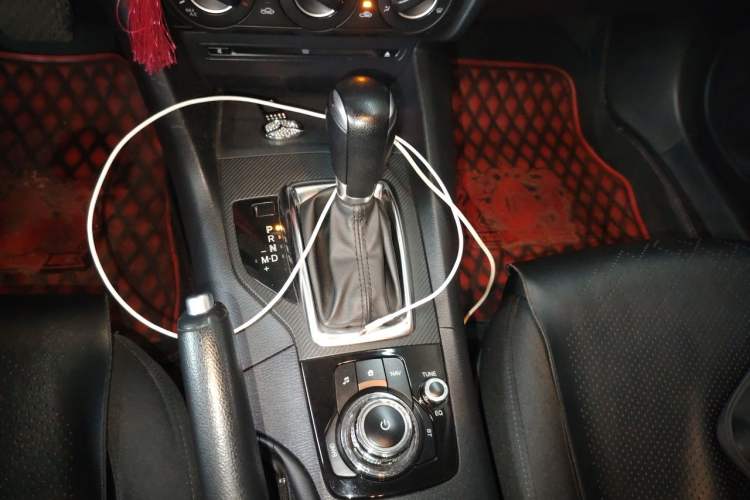 Used Mazda 3 Axela 2016 Sedan 1.5L Automatic Comfort Model Gear Lever