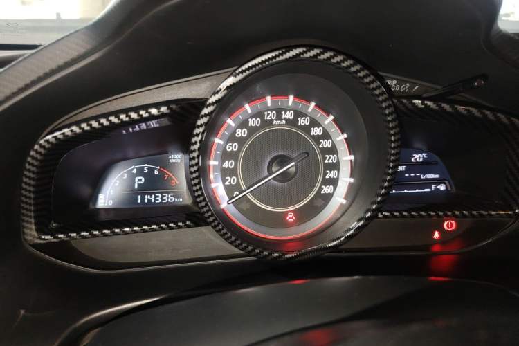Used Mazda 3 Axela 2016 Sedan 1.5L Automatic Comfort Model Instrument Cluster