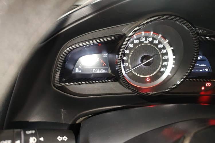 Used Mazda 3 Axela 2016 Sedan 1.5L Automatic Comfort Model Odometer Close Up