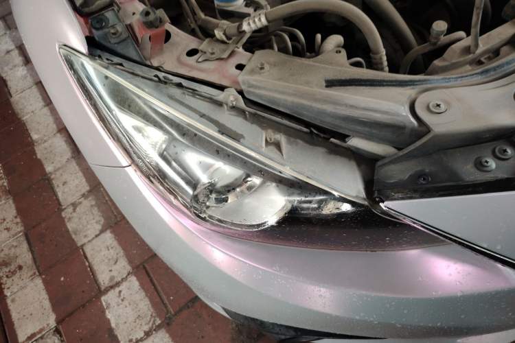 Used Mazda 3 Axela 2016 Sedan 1.5L Automatic Comfort Model Right Front Headlight