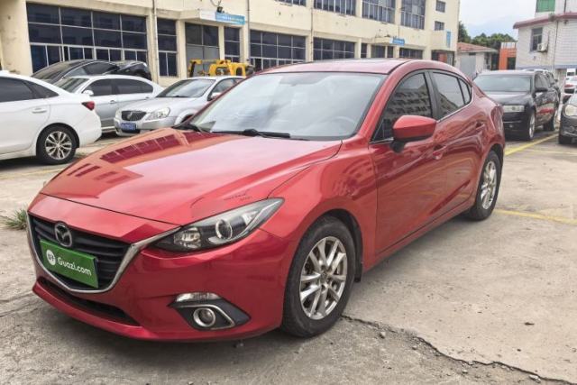 Używany Mazda 3 Axela 2016 Sedan 1.5L Automatic Luxury Model