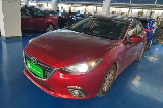 Used Mazda 3 Axela 2016 Sedan 1.5L Automatic Luxury Model
