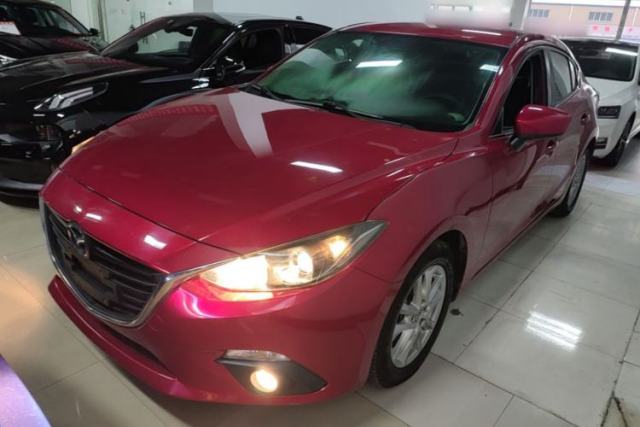 Used Mazda 3 Axela 2016 Sedan 1.5L Automatic Comfort Model