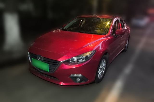Used Mazda 3 Axela 2016 Sedan 1.5L Automatic Comfort Model