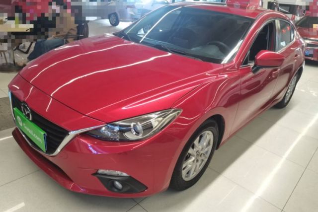 Used Mazda 3 Axela 2016 Sedan 1.5L Automatic Luxury Model