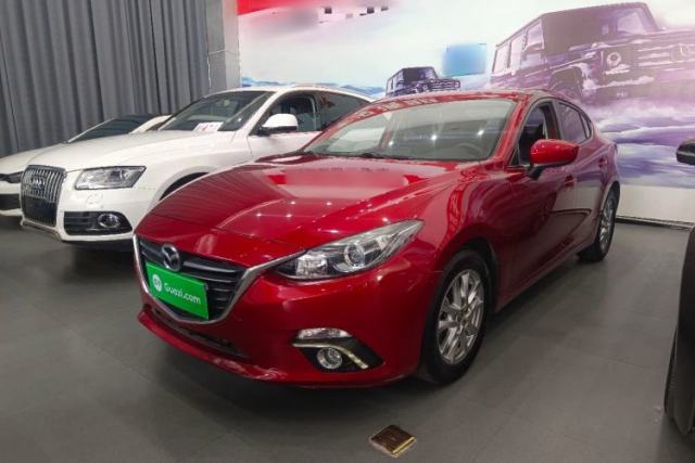Used Mazda 3 Axela 2016 Sedan 1.5L Automatic Luxury Model