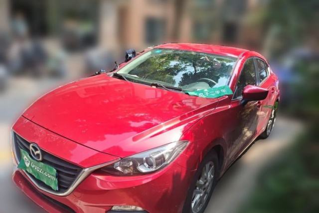 Used Mazda 3 Axela 2016 Sedan 1.5L Automatic Comfort Model