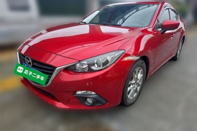 Mazda 3 Axela 2016 Sedan 1.5L Automatic Luxury Model usata