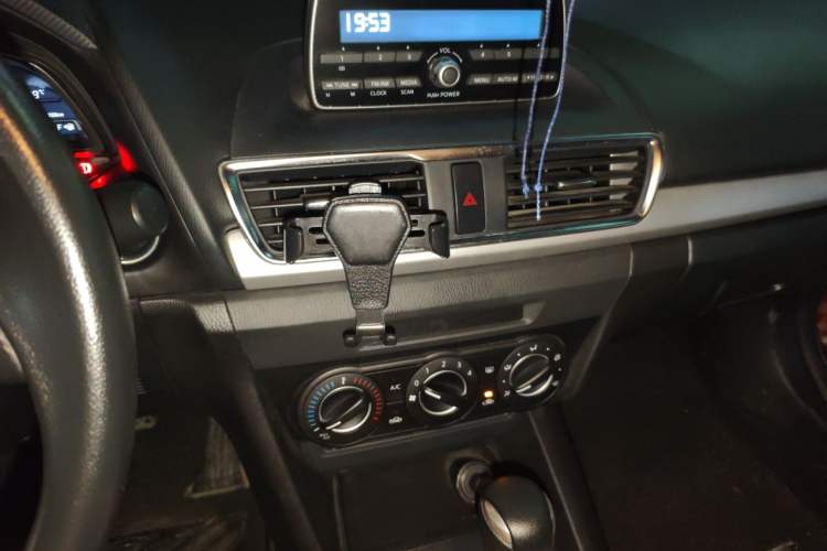 Used Mazda 3 Axela 2016 Sedan 1.5L Automatic Comfort Model Audio And AC Panel