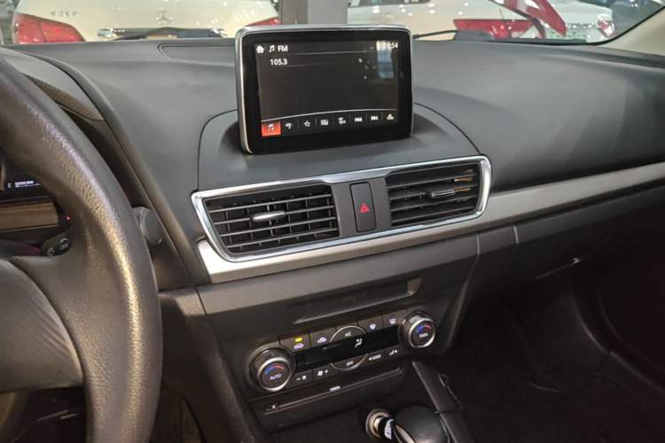 Used Mazda 3 Axela 2016 Sedan 1.5L Automatic Luxury Model Audio And AC Panel