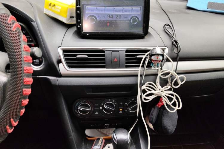 Used Mazda 3 Axela 2016 Sedan 1.5L Automatic Comfort Model Audio And AC Panel