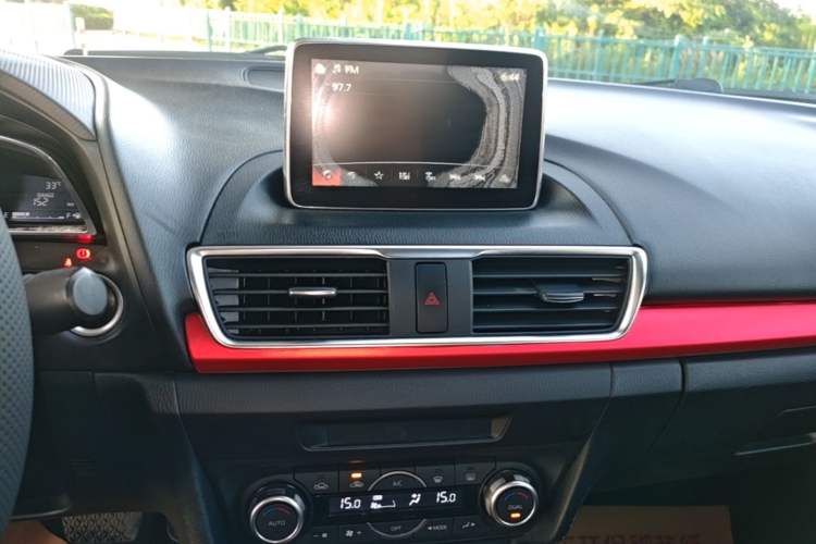 Used Mazda 3 Axela 2016 Sedan 1.5L Automatic Luxury Model Audio And AC Panel