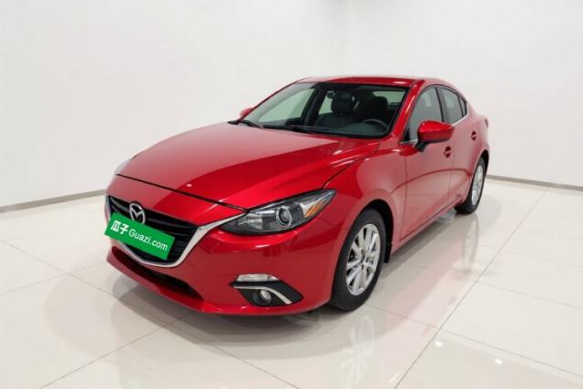 Ojetý Mazda 3 Axela 2016 Sedan 1.5L Automatic Luxury Model