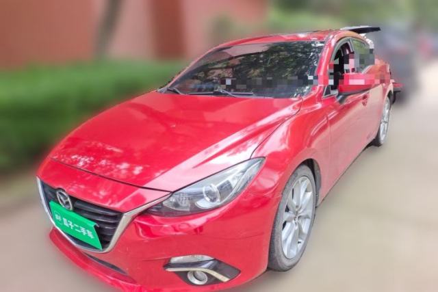 Used Mazda 3 Axela 2016 Sedan 2.0L Automatic Sport Model