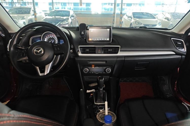 Used Mazda 3 Axela 2016 Sedan 1.5L Automatic Luxury Model Center Console