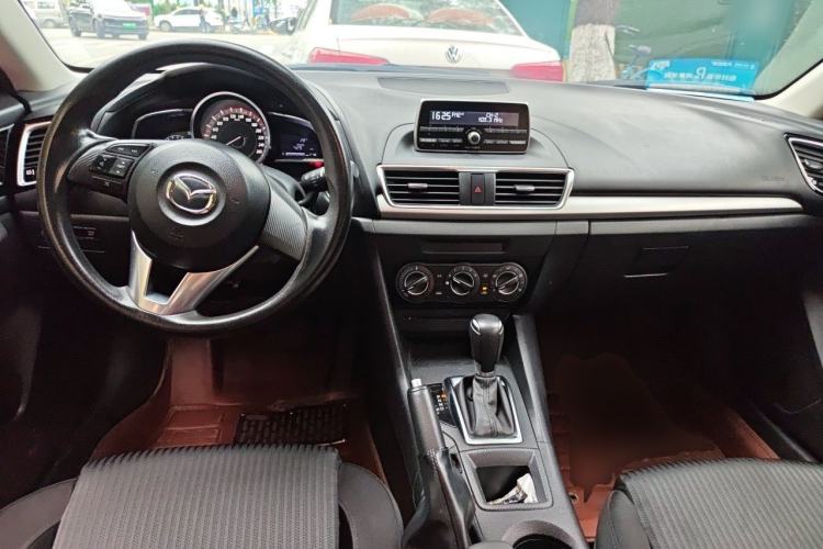 Used Mazda 3 Axela 2016 Sedan 1.5L Automatic Comfort Model Center Console