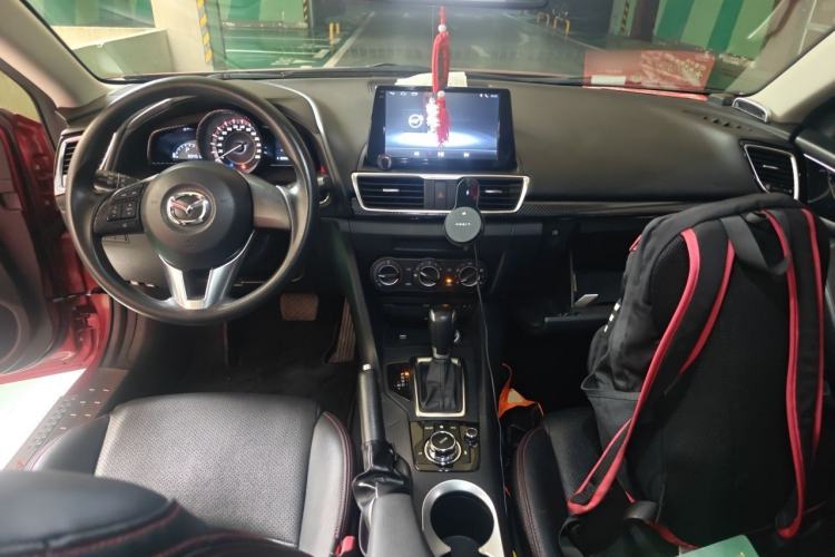 Used Mazda 3 Axela 2016 Hatchback 1.5L Automatic Comfort Model Center Console