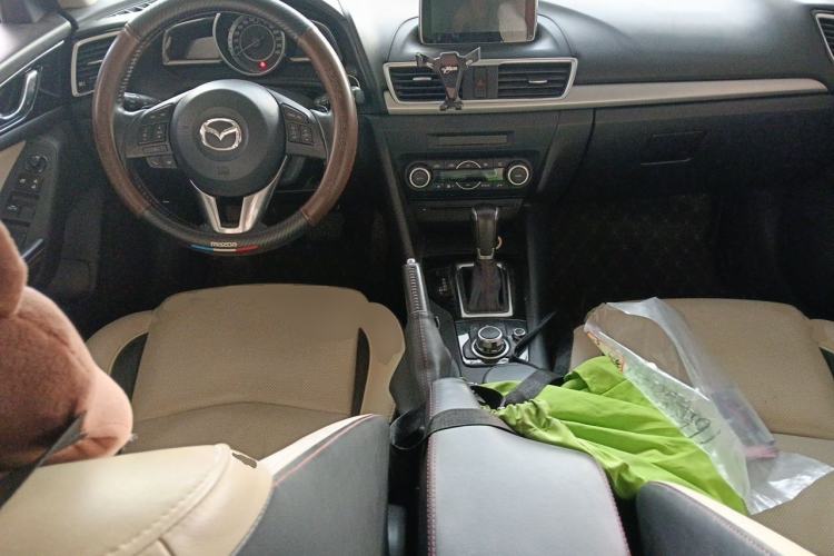Used Mazda 3 Axela 2016 Sedan 2.0L Automatic Sport Model Center Console