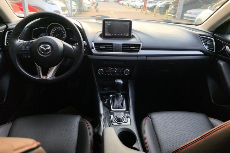 Used Mazda 3 Axela 2016 Sedan 1.5L Automatic Luxury Model Center Console