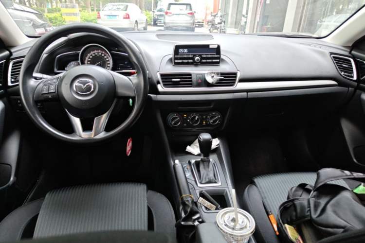 Used Mazda 3 Axela 2016 Sedan 1.5L Automatic Comfort Model Center Console