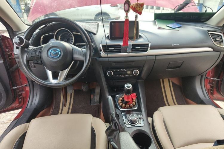 Used Mazda 3 Axela 2016 Sedan 1.5L Manual Luxury Model Center Console