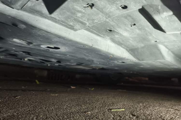 Used Mazda 3 Axela 2016 Sedan 1.5L Automatic Comfort Model Chassis Front Left