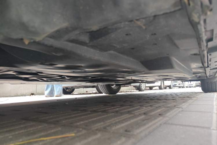 Used Mazda 3 Axela 2016 Sedan 1.5L Automatic Comfort Model Chassis Front Left