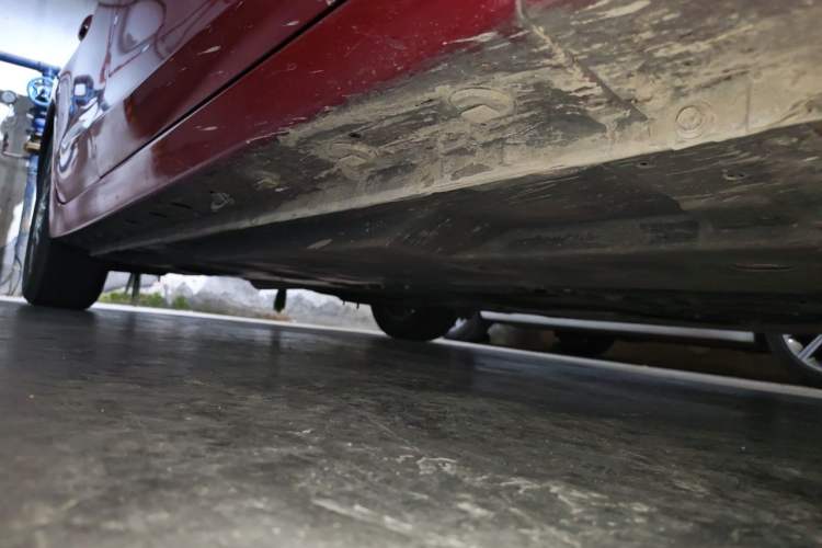 Used Mazda 3 Axela 2016 Sedan 1.5L Automatic Comfort Model Chassis Front Right