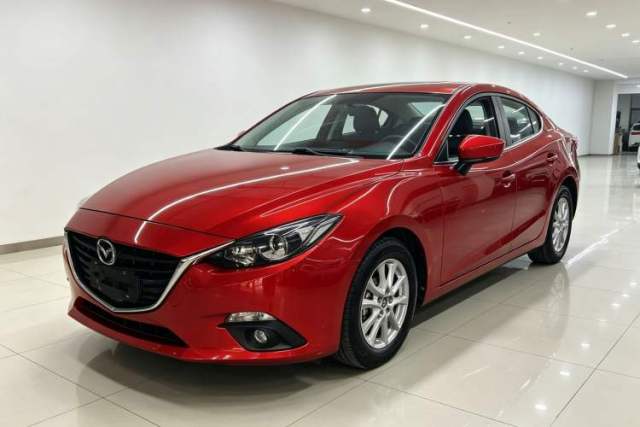 Used Mazda 3 Axela 2016 Sedan 1.5L Automatic Luxury Model