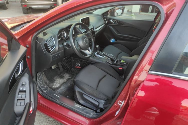 Used Mazda 3 Axela 2016 Sedan 1.5L Automatic Comfort Model Driver Seat