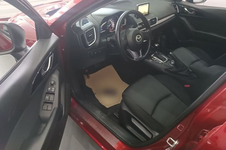 Used Mazda 3 Axela 2016 Sedan 1.5L Automatic Luxury Model Driver Seat