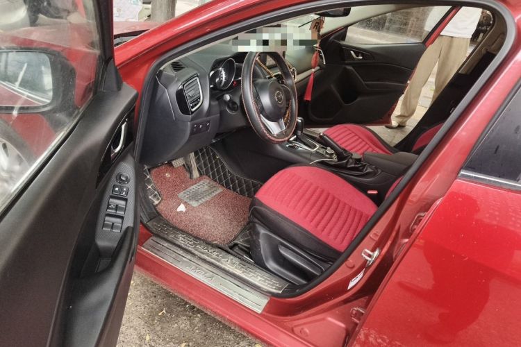 Used Mazda 3 Axela 2016 Sedan 1.5L Automatic Comfort Model Driver Seat