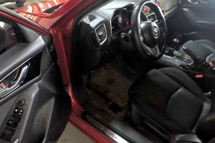 Used Mazda 3 Axela 2016 Sedan 1.5L Manual Comfort Model Driver Seat