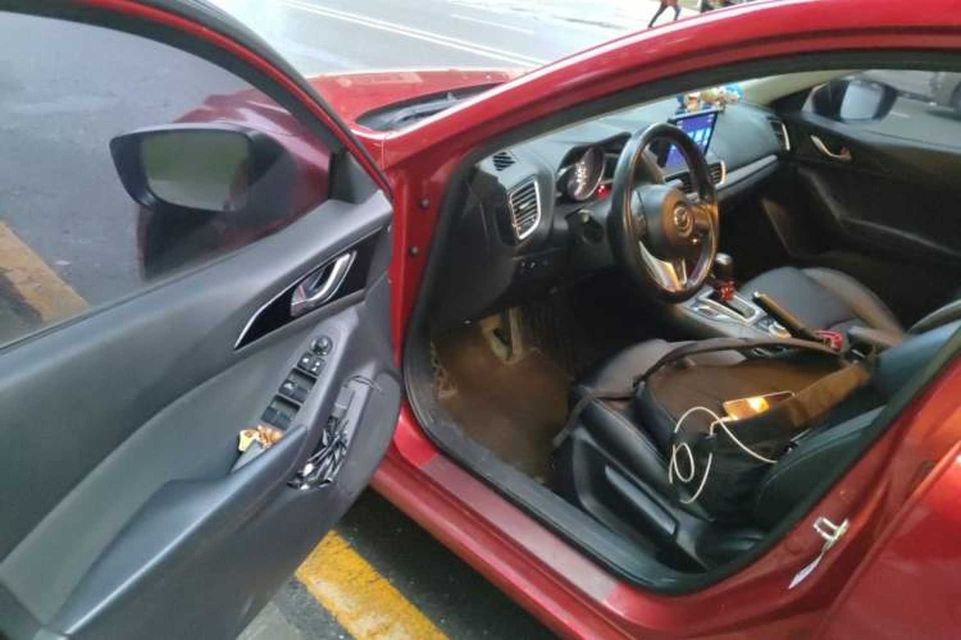 Used Mazda 3 Axela 2016 Sedan 1.5L Automatic Comfort Model Driver Seat