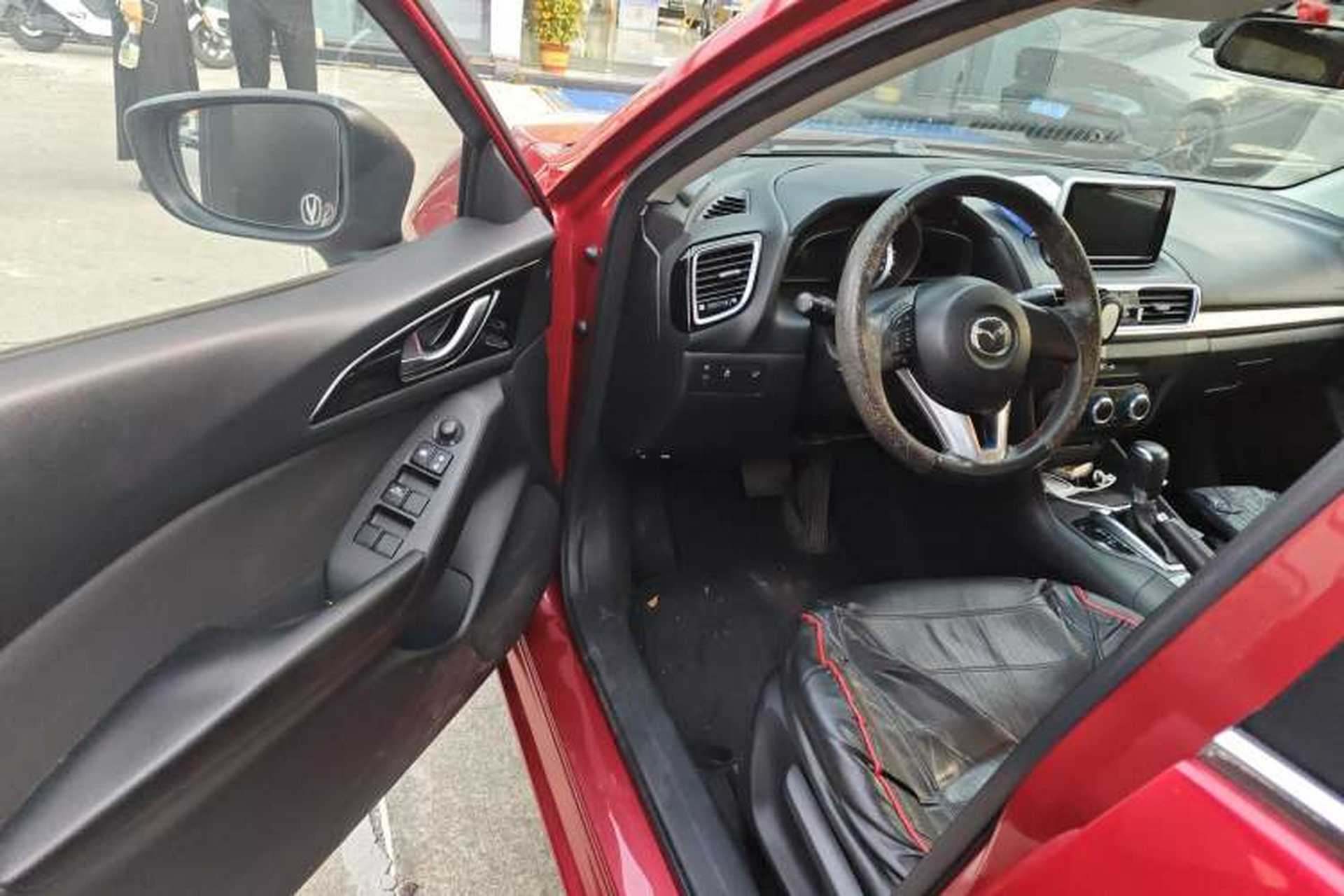 Used Mazda 3 Axela 2016 Sedan 1.5L Automatic Comfort Model Driver Seat