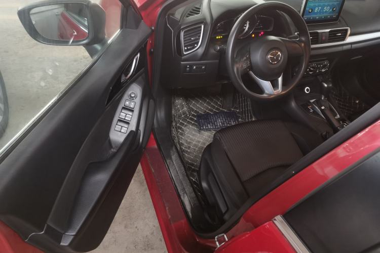 Used Mazda 3 Axela 2016 Sedan 1.5L Automatic Comfort Model Driver Seat
