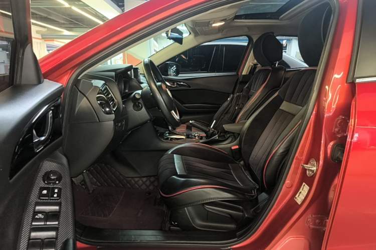 Used Mazda 3 Axela 2016 Sedan 1.5L Automatic Luxury Model Driver Seat
