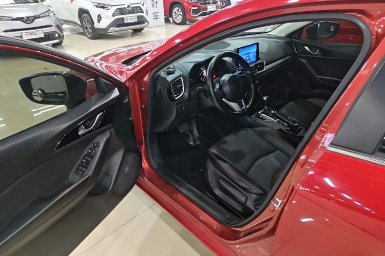 Used Mazda 3 Axela 2016 Sedan 1.5L Automatic Comfort Model Driver Seat