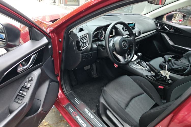 Used Mazda 3 Axela 2016 Sedan 1.5L Automatic Comfort Model Driver Seat
