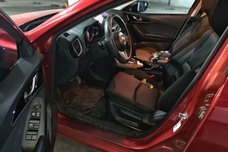 Used Mazda 3 Axela 2016 Sedan 1.5L Automatic Comfort Model Driver Seat